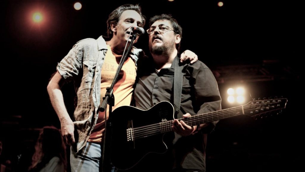 Διονύσης Τσακνής για Λ.Μαχαιρίτσα: «Έχασα τη μισή ζωή μου» (βίντεο)