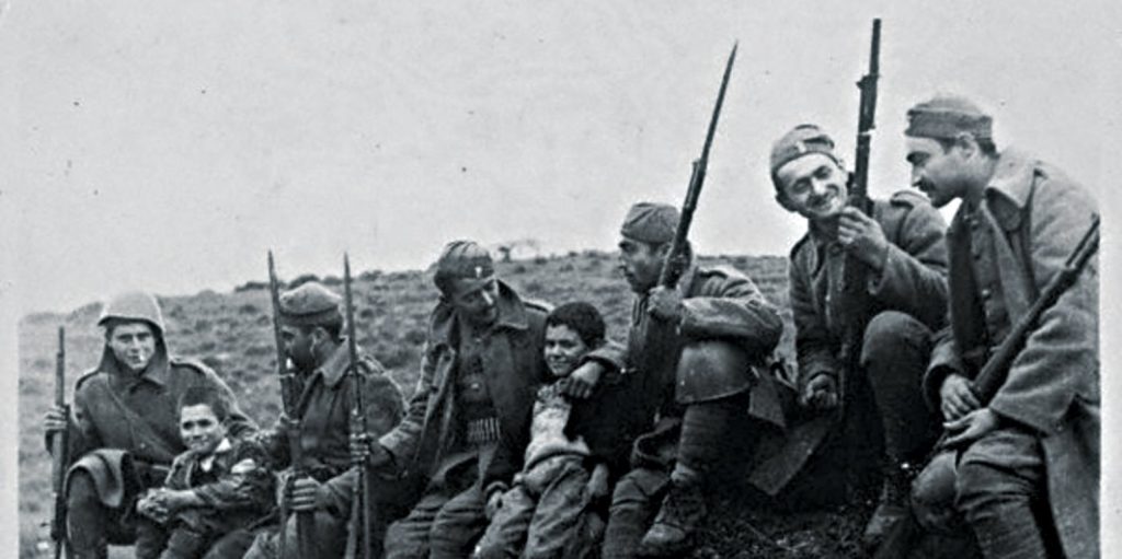 Οι «επώνυμοι» Έλληνες ήρωες που έχασαν τη ζωή τους στον πόλεμο του ’40 (φωτό)