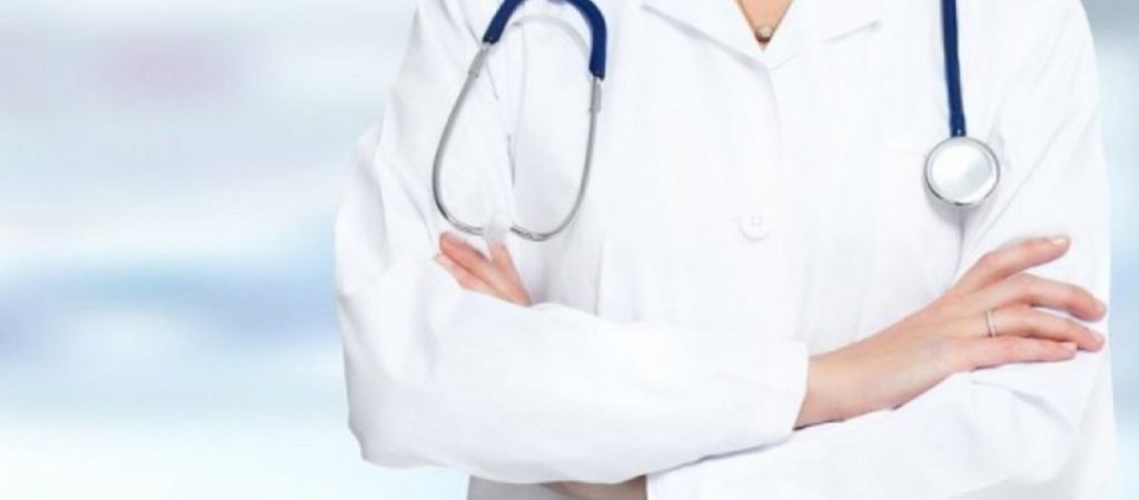 Ελπίδα Διαμάντη: Το εντυπωσιακό μοντέλο που από τις πασαρέλες…  έκανε στροφή καριέρας και έγινε γιατρός (βίντεο)