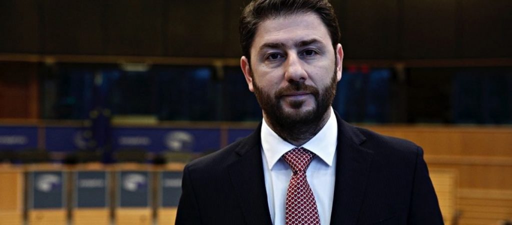 Ο Νίκος Ανδρουλάκης αμφισβητεί την Φώφη Γεννηματά