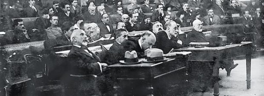 Σαν σήμερα: Ξεκινάει η Δίκη των «έξι» το 1922