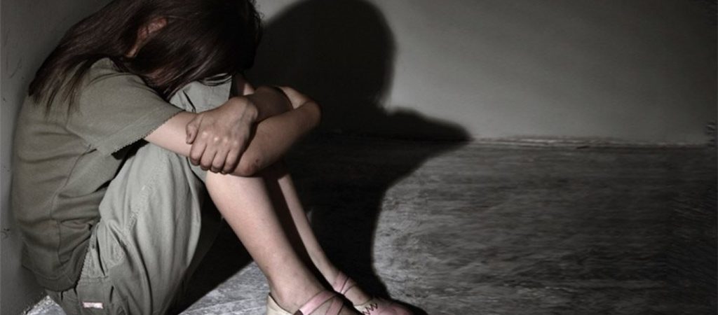 Μάνη: Η Βουλγάρα σύντροφος του ιερέα είχε χάσει την επιμέλεια της 12χρονης – Το επεισόδιο στο «Χαμόγελο του Παιδιού»