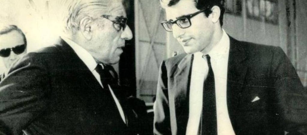 Στο «σφυρί» έπιπλα του Αλέξανδρου Ωνάση – Δείτε ποια περιουσιακά του στοιχεία πωλούνται