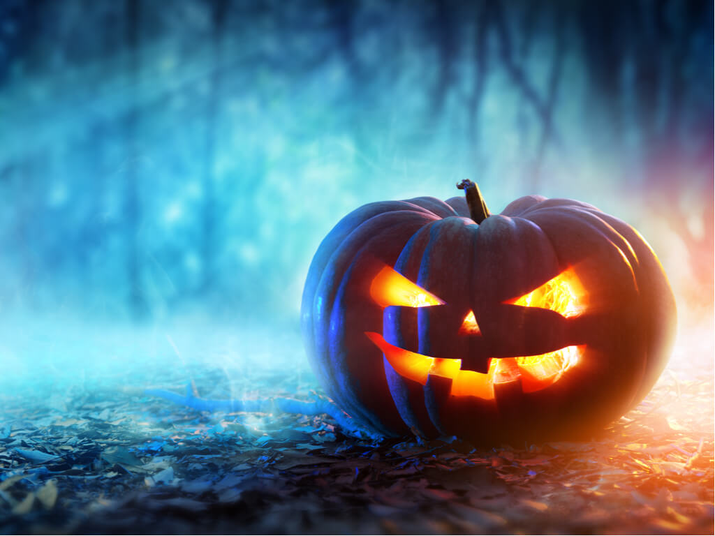 Halloween: Τι κρύβεται μέσα στην κούφια κολοκύθα;