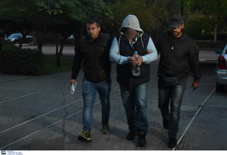 Δολοφονία στα Μέγαρα: «Δεν θυμάμαι τι έκανα – Θόλωσε το μυαλό μου» (βίντεο)