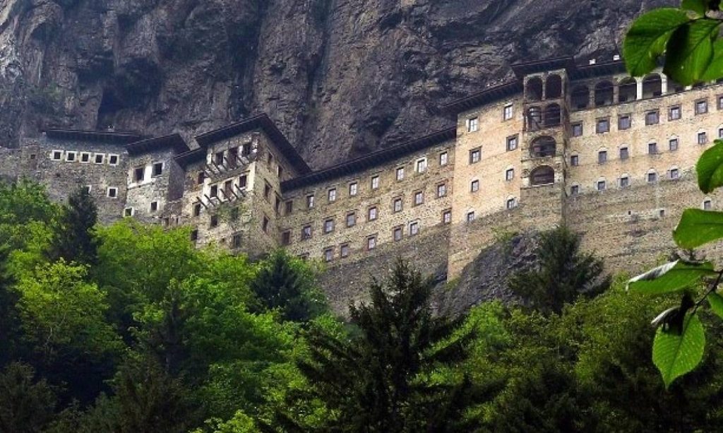 Τούρκος Υπουργός Τουρισμού: «Το 2020 θα ανοίξει πλήρως η Παναγία Σουμελά»