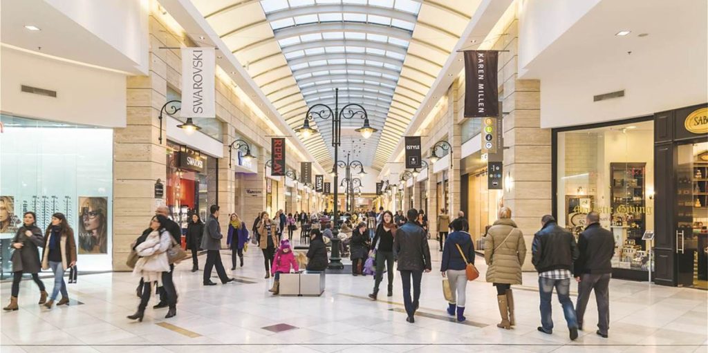 Έχετε αναρωτηθεί γιατί στα εμπορικά καταστήματα ακούμε πάντα αργή και απαλή μουσική;