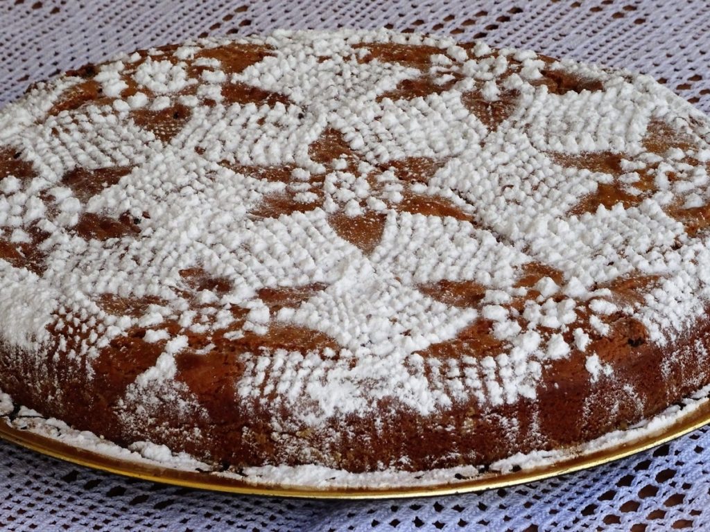 Φανουρόπιτα: Αυτή είναι η ευχή που πρέπει να διαβάσετε όταν την φτιάχνετε