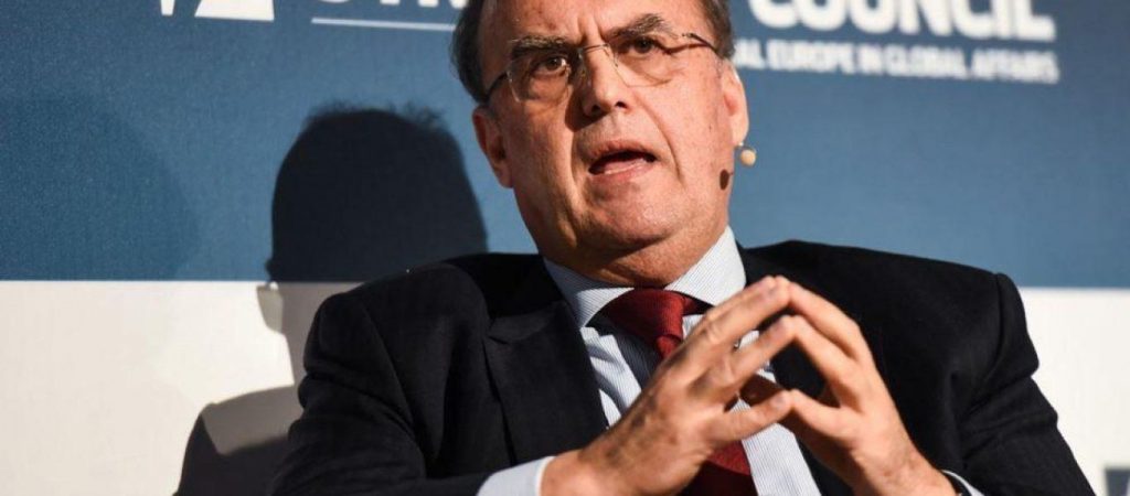 Η κυβέρνηση σχεδιάζει μείωση στον φόρο για τα ομόλογα