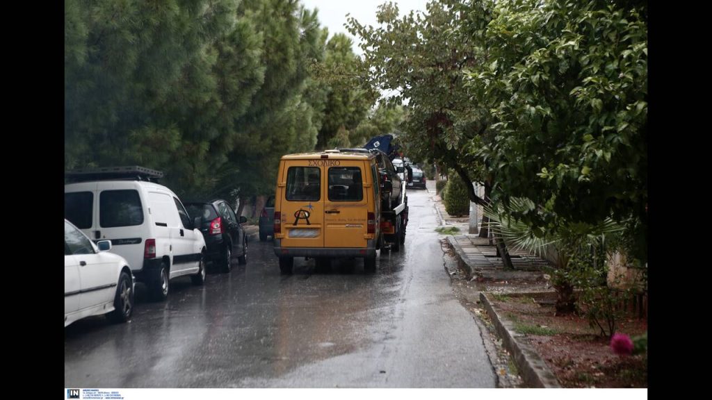 Τροχαίο με σχολικό: Δύο παιδιά παραμένουν στο νοσοκομείο