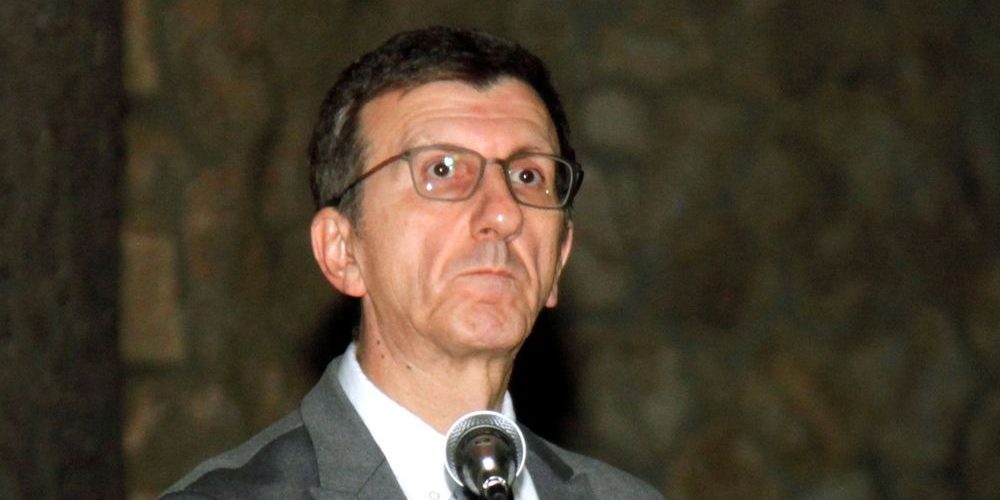 Το twitter «κράζει» τον Α. Πορτοσάλτε για την υποστήριξη στη Novartis