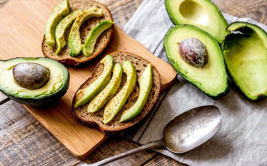 Αυτό είναι το φρούτο που βοηθά στην απώλεια βάρους και προλαμβάνει τον διαβήτη