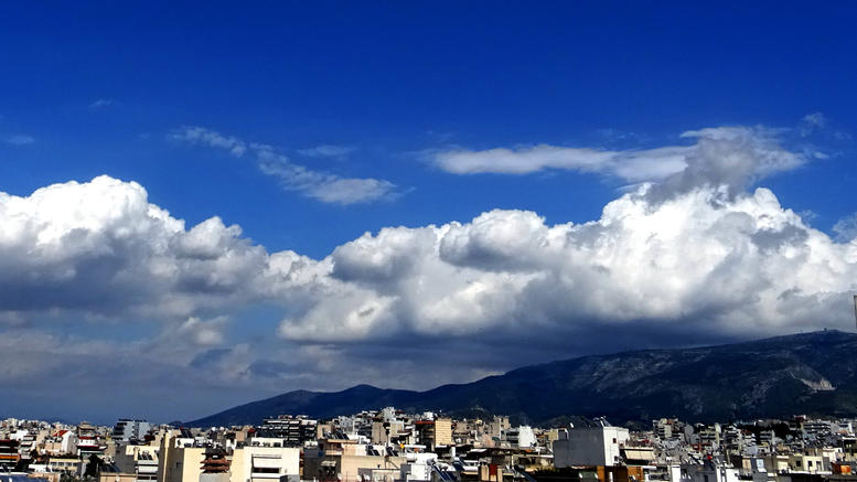 Καιρός: Μέχρι τους 26 βαθμούς θα φτάσει η θερμοκρασία – Ανεβαίνει ξανά