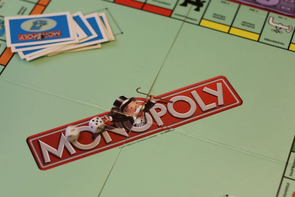 Monopoly: Η ιστορία του αγαπημένου μας επιτραπέζιου παιχνιδιού