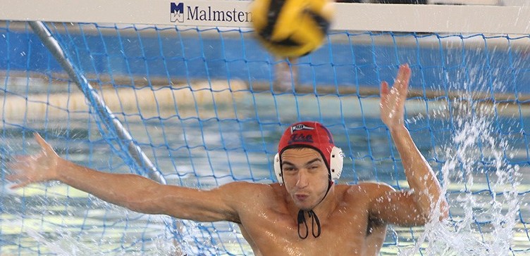 Από κακώσεις στο κεφάλι πέθανε ο άτυχος πολίστας Aδαμάντιος Μαντής