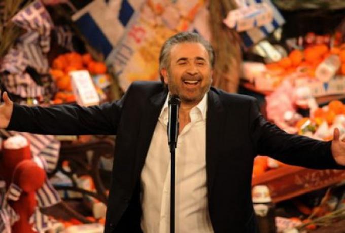 Λάκης από τα παλιά: Το ανέκδοτο του Λαζόπουλου που γονάτισε και τους ορκισμένους εχθρούς του (βίντεο)