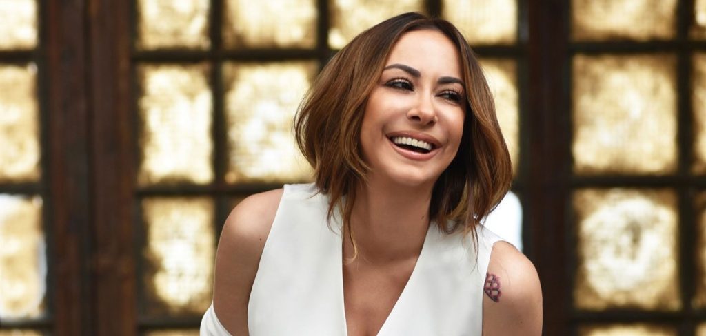 Μελίνα Ασλανίδου: Έτσι είναι η τραγουδίστρια χωρίς ίχνος μακιγιάζ (φωτό)