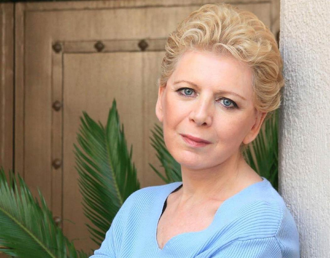 Έλενα Ακρίτα: «Το έργο του Μάρκου Σεφερλή είναι trash»