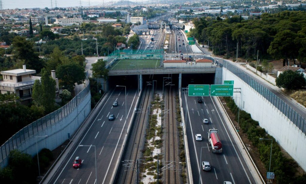 Κυκλοφοριακές ρυθμίσεις στην Αττική οδό – Δείτε σε ποια σημεία