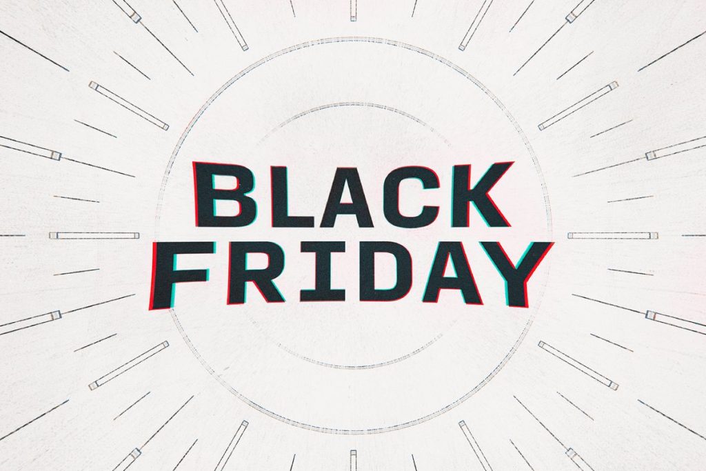 Black Friday: Έκανε προπόνηση με το… καροτσάκι του σούπερ μάρκετ πάνω σε διάδρομο γυμναστικής (βίντεο)