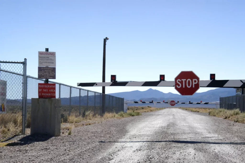 Area 51: Ο όρκος σιωπής για την περιοχή – φάντασμα που κανείς δεν ξέρει για ποιο λόγο υπάρχει