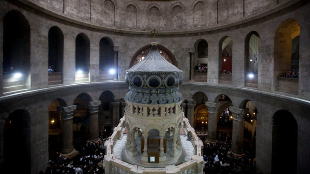 Διεθνές Βραβείο στην καθηγήτρια Α.Μοροπούλου για το έργο της στον Πανάγιο Τάφο (φωτό)