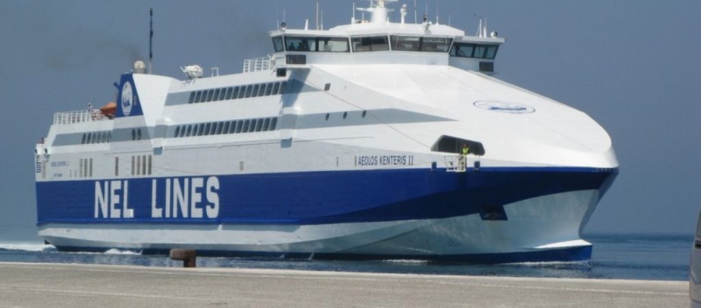 «Σαπίζει» ημιβυθισμένο σε θαλάσσιο νεκροταφείο της Ιταλίας το «Αίολος Κεντέρης» (βίντεο)