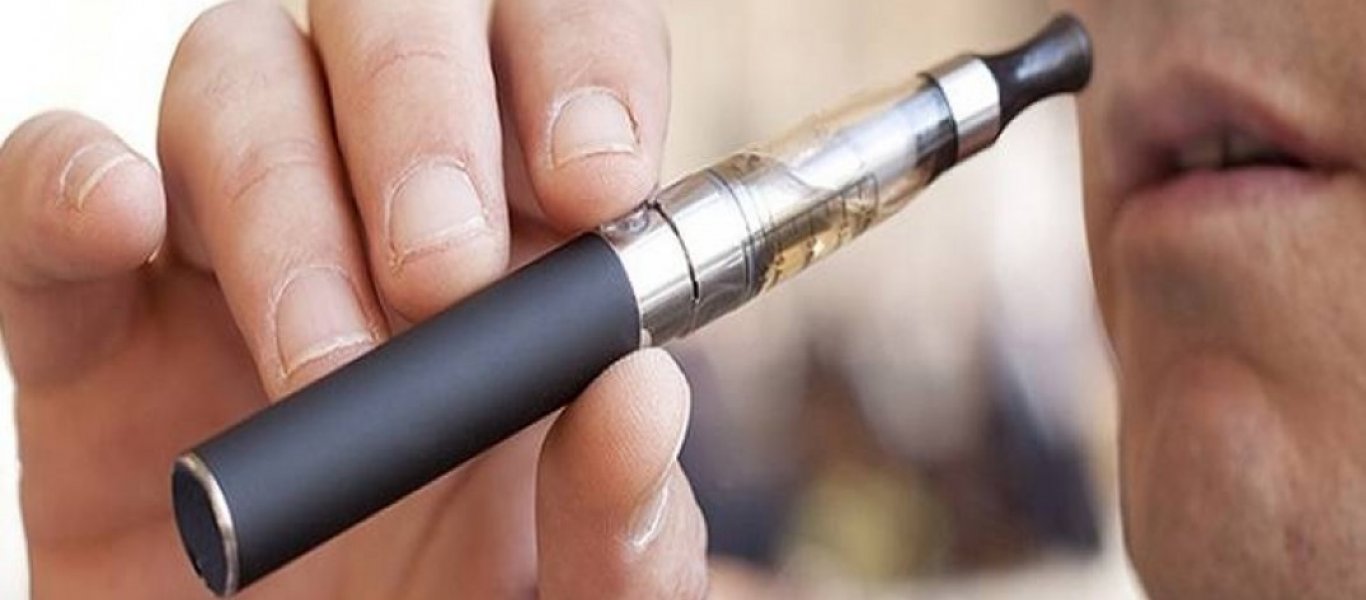 Ηλεκτρονικό τσιγάρο: «Τοξική ουσία μπορεί να ευθύνεται για την πνευμονοπάθεια EVALI» λένε οι υγειονομικές Αρχές των ΗΠΑ