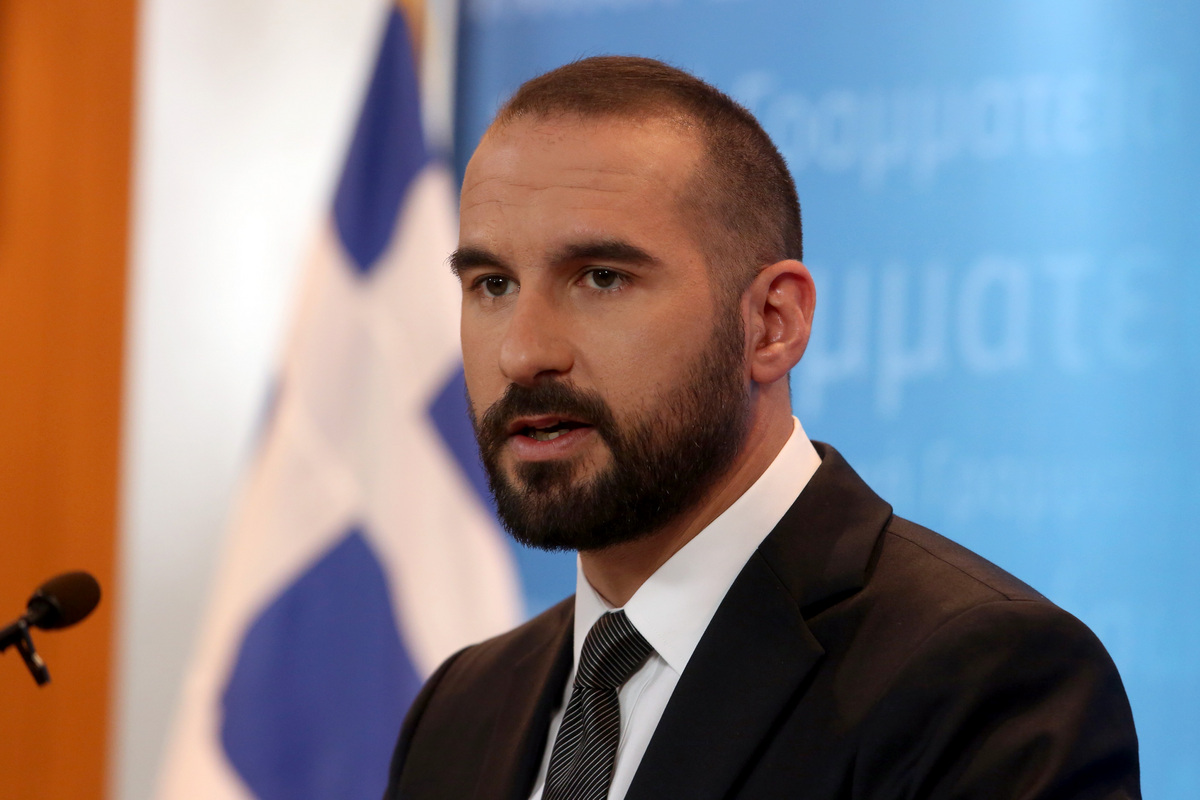 Δ.Τζανακόπουλος: «Καλά δεν βρήκαν και Καλάσνικοφ στην ΑΣΟΕΕ»