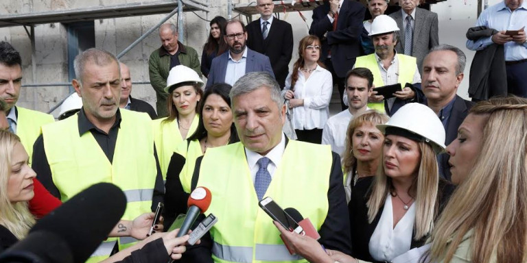 Στο τέλος του 2020 θα ξαναλειτουργήσει το κτίριο του Χατζηκυριάκειου Ιδρύματος – Αυτοψία του Γ. Πατούλη (βίντεο)