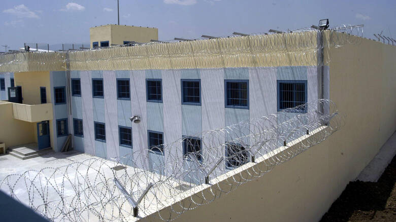 Τρίκαλα: Συμπλοκή μεταξύ αλλοδαπών κρατουμένων – Δύο τραυματίες