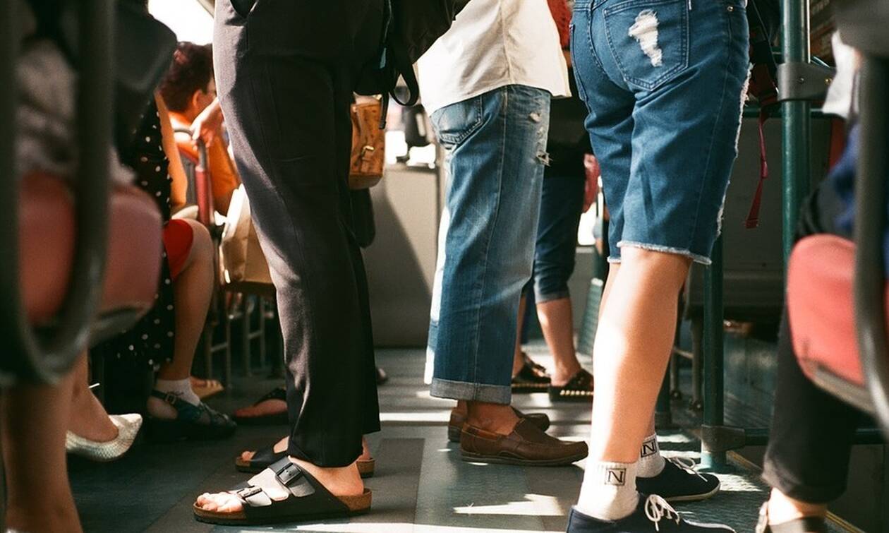 Γερμανία: Αξιόποινη πράξη να τραβάς φωτογραφίες κάτω από τις φούστες των γυναικών