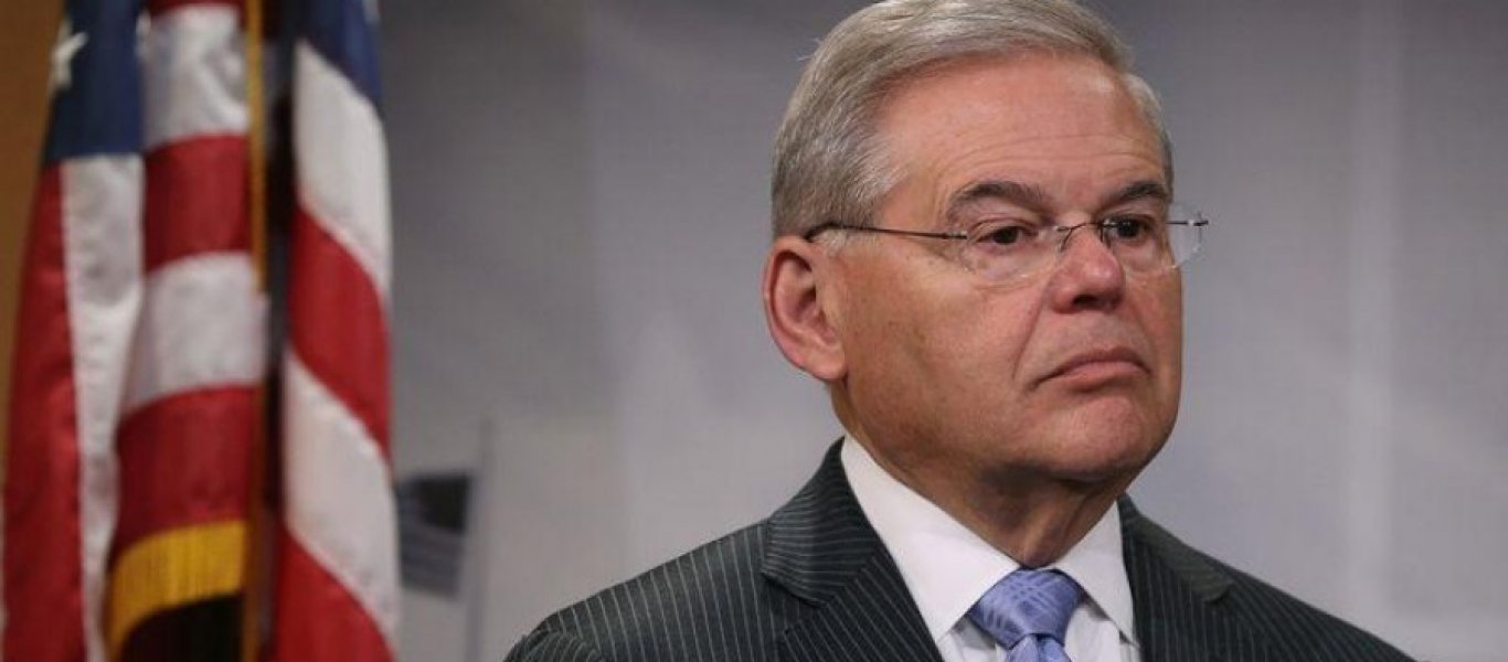 Μ.Μενέντεζ: «Ο πρόεδρος Ν.Τραμπ θα δείξει χαρακτήρα – Στρατηγικό λάθος η συνάντηση με τον Ρ.Τ. Ερντογάν»