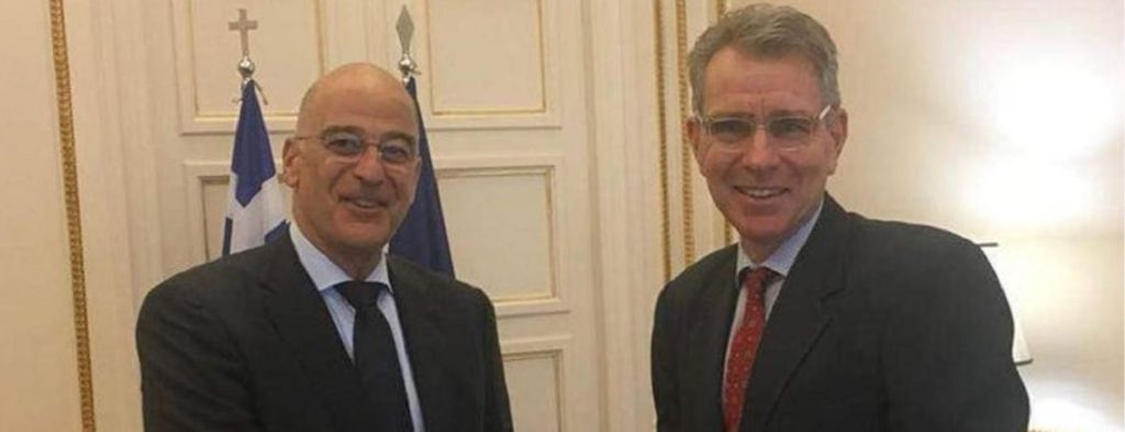 Συναντήθηκαν Ν.Δένδιας και Τ.Πάιατ: Στο «τραπέζι» οι ελληνοαμερικανικές σχέσεις