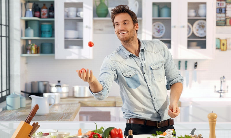 Τι πρέπει να τρώνε τελικά οι άνδρες για να χάσουν βάρος;