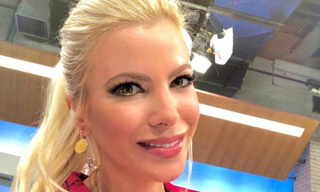 Αντελίνας Βαρθακούρη: Η βουτιά της από ψηλό βράχο (βίντεο)