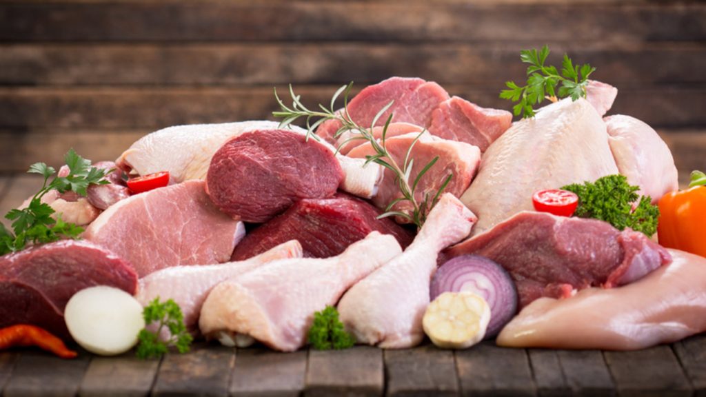 Κατασχέθηκαν περίπου 150 κιλά με ακατάλληλα κρέατα στον Πειραιά