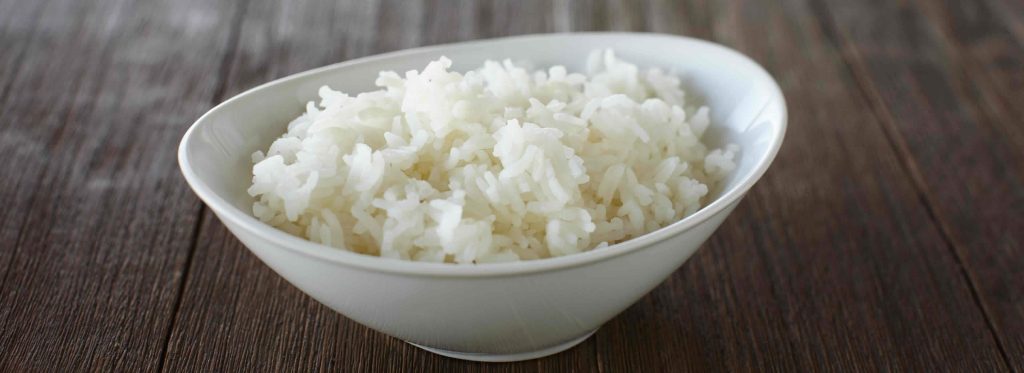 Ρύζι: Πως μπορεί να προκληθεί δηλητηρίαση όταν το ξαναζεστένετε; – Όλα όσα πρέπει να προσέχετε