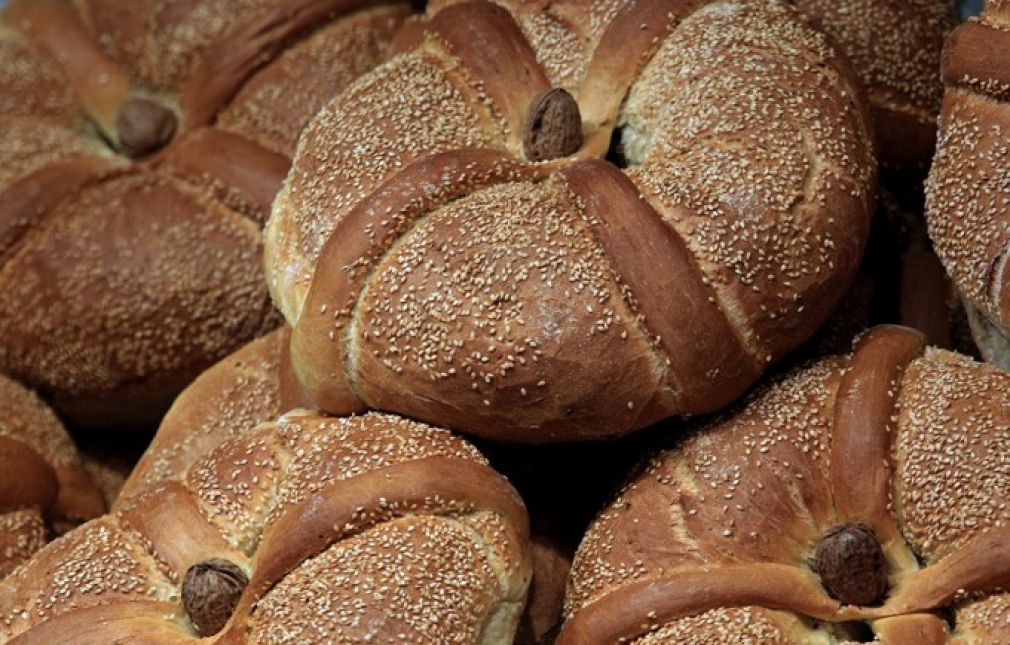 «Η συνηλικιώτις της ανθρωπότητας»