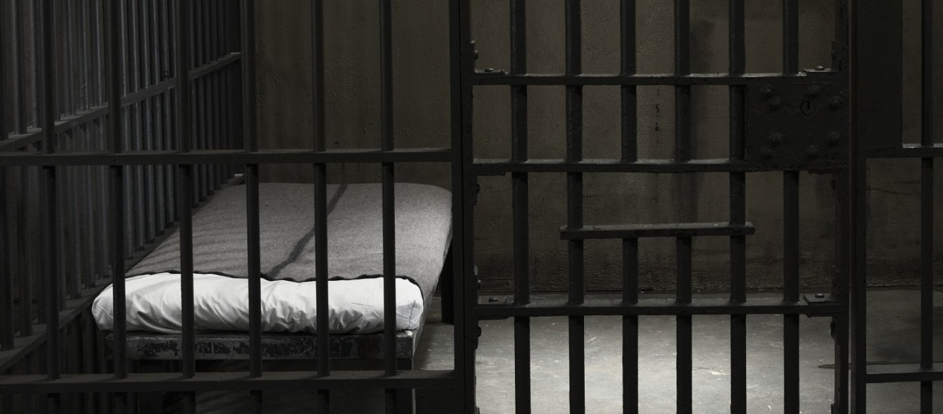 Ρωσία: «Επική» απόδραση μαζί με το… καλοριφέρ (βίντεο)