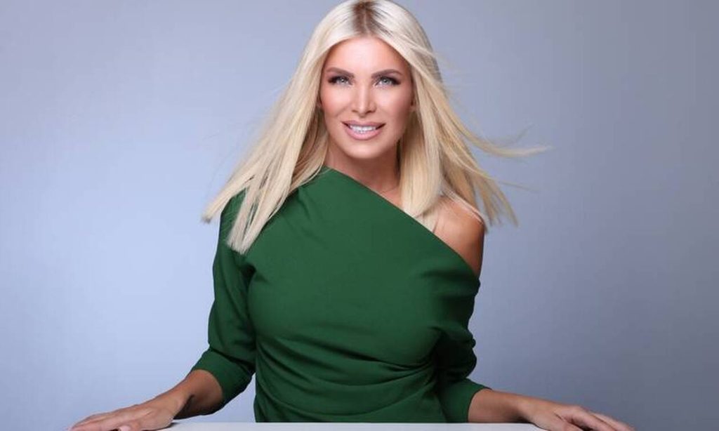 Η δημόσια ευχή της Κ.Καινούργιου στον σύντροφο της (φωτό)