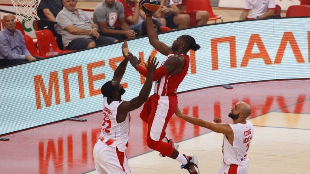 Ολυμπιακός – Ζαλγκίρις: Ο Κ.Κεμζούρα έκανε την «έκπληξη» βάζοντας τον Ο.Μπάλντγουιν αντί του Γ.Τσέρι