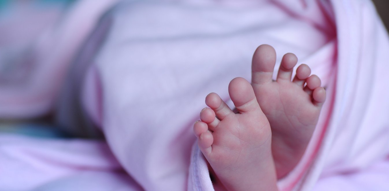 Γεννήθηκε και δεύτερο μωρό στη χώρα μας με τη μέθοδο της μητρικής ατράκτου – Αποτελεί παγκόσμιο επίτευγμα