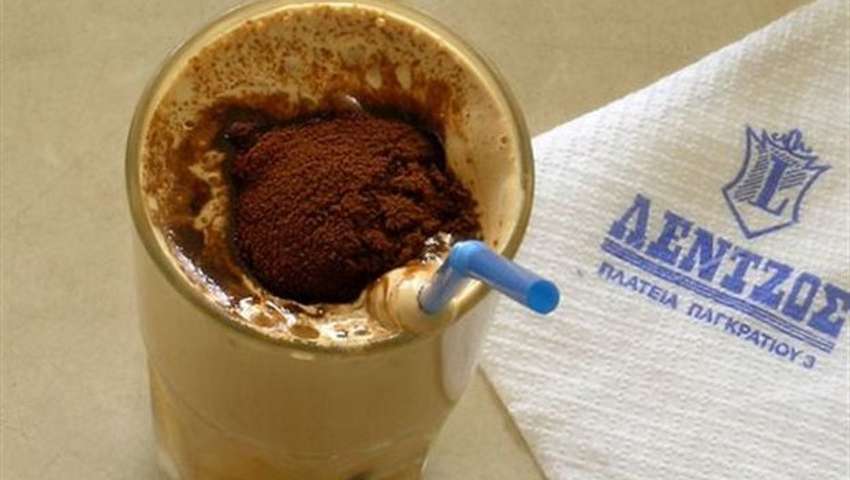 Το μυστικό του Λέντζου: Η θρυλική καφετέρια που έφτιαχνε τον καλύτερο φραπέ στην Ελλάδα (φωτο)