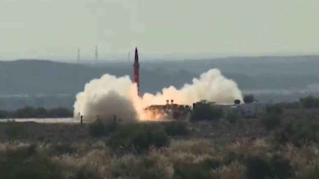 Πακιστάν: Δοκιμάζει βαλλιστικό πύραυλο των 650 χλμ. – Ακολουθεί η Τουρκία;