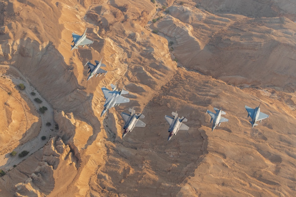 Blue Flag 2019: Τα ελληνικά F-16 σε σχηματισμό με ισραηλινά και ιταλικά F-35