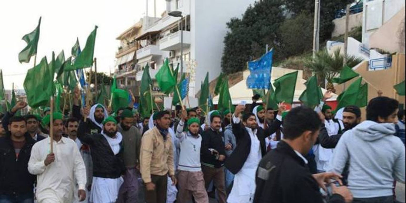 Άγιος Νικόλαος Κρήτης: Σκηνές από… Ισλαμαμπάντ – Χιλιάδες Πακιστανοί σε πορεία στους κεντρικούς δρόμους