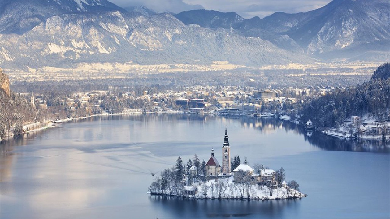 Αυτοί είναι οι πιο όμορφοι χειμερινοί προορισμοί στα Βαλκάνια – Θα σας «μαγέψουν»