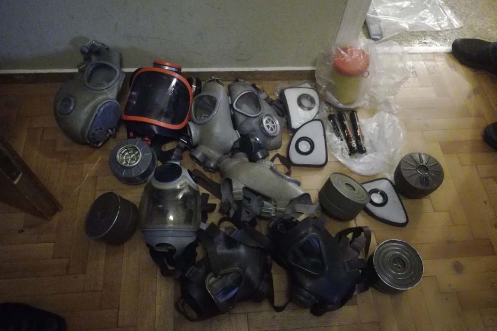 Βουλευτής ΣΥΡΙΖΑ για τα «πυρομαχικά» των αναρχικών στο διαμέρισμα των Εξαρχείων: «Ήταν υλικά ανακαίνισης»! (βίντεο)