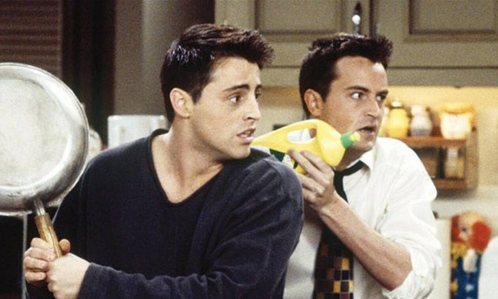 Τι κοινό έχει ο «Τσάντλερ» από τα «Φιλαράκι» και ο Τζόκερ; (φωτό)